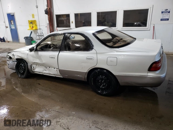 1996 Lexus ES 300 с VIN JT8BF12GXT0183837, выставлен на аукционе Copart как лот 78063524 с пробегом 233 276 миль миль и Списание • Salvage title. История ставок и продаж доступна на DreamBid. Изображение 2.