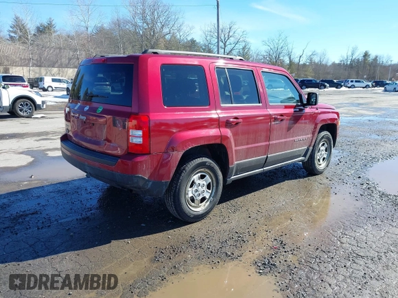 2014 Jeep Patriot Sport with VIN 1C4NJRBB6ED809492, listed as a IAAI auction lot 41644559 with 199,782 mi miles. Bid and sale history available at carsss.com. Image 4.
