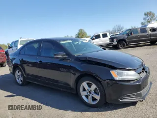 2012 Volkswagen Jetta TDI w/Premium & Nav с VIN 3VWLL7AJ2CM314266, выставлен на аукционе Copart как лот 51961265 с пробегом 175 480 миль миль и Списание • Salvage title. История ставок и продаж доступна на DreamBid. Изображение 4.