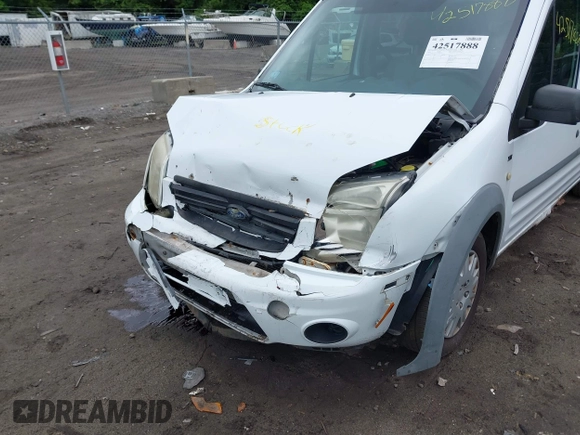 2010 Ford Transit Connect XLT z VIN NM0LS6BN5AT014797, wystawiony jako IAAI lot #42517888 z przebiegiem 163 264 mil mil oraz . Historia ofert i sprzedaży dostępna na DreamBid. Obrazek 6.