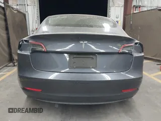 2023 Tesla Model 3 с VIN 5YJ3E1EA3PF699142, выставлен на аукционе IAAI как лот 41971841 с пробегом Не указан миль и . История ставок и продаж доступна на DreamBid. Изображение 16.