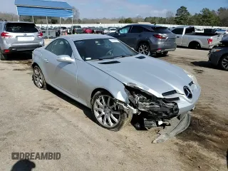 2006 Mercedes-Benz SLK 350 с VIN WDBWK56F56F100161, выставлен на аукционе Copart как лот 44066365 с пробегом 24 960 миль миль и Списание • Salvage title. История ставок и продаж доступна на DreamBid. Изображение 11.