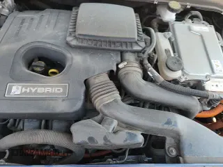 2018 Ford Fusion SE with VIN 3FA6P0LU4JR267847, listed as a Copart auction lot 69863895 with 52,100 mi miles and Salvage title. Bid and sale history available at DreamBid. Image 16.