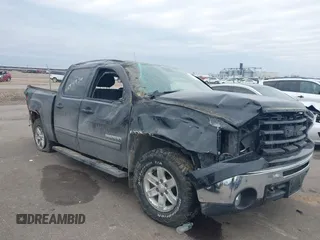 2010 GMC Sierra 1500 SLE z VIN 3GTRKVE38AG217942, wystawiony jako IAAI lot #41694936 z przebiegiem 115 167 mil mil oraz . Historia ofert i sprzedaży dostępna na DreamBid. Obrazek 1.