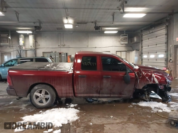 2018 Ram 1500 Tradesman с VIN 1C6RR7FT2JS284980, выставлен на аукционе IAAI как лот 41609077 с пробегом 103 056 миль миль и . История ставок и продаж доступна на DreamBid. Изображение 14.