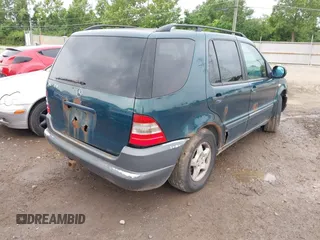 1998 Mercedes-Benz M 320/430/500 with VIN 4JGAB54E4WA046561, listed as a IAAI auction lot 42510300 with 211,689 mi miles and . Bid and sale history available at DreamBid. Image 4.