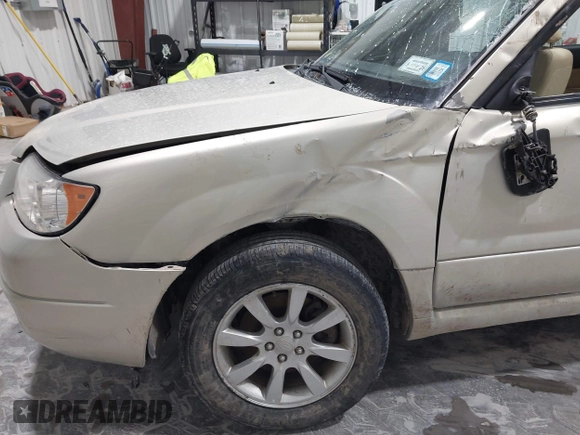 2007 Subaru Forester X w/Premium Pkg with VIN JF1SG65657G703816, listed as a IAAI auction lot 41497811 with 124,286 mi miles. Bid and sale history available at carsss.com. Image 12.