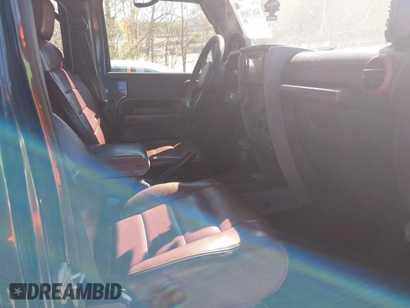 2008 Jeep Wrangler Unlimited X with VIN 1J4GB39138L589300, listed as a IAAI auction lot 41671690 with Not Provided miles and . Bid and sale history available at DreamBid. Image 5.