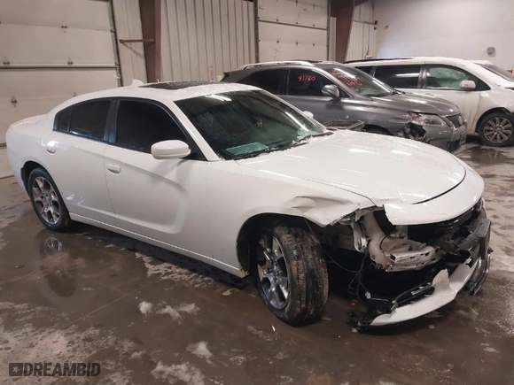 2016 Dodge Charger SXT with VIN 2C3CDXJG6GH282127, listed as a IAAI auction lot 41591877 with 82,331 mi miles. Bid and sale history available at carsss.com. Image 1.