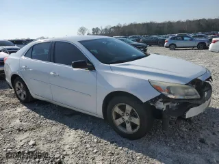 2013 Chevrolet Malibu LS with VIN 1G11B5SA1DF140216, listed as a Copart auction lot 47828865 with 186,171 mi miles and Salvage Title. Bid and sale history available at carsss.com. Image 4.