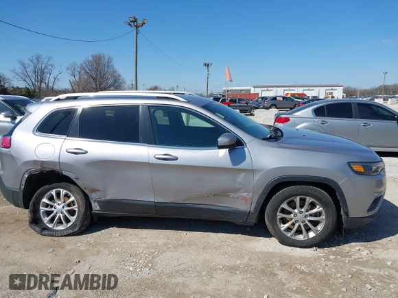 2019 Jeep Cherokee Latitude with VIN 1C4PJLCB5KD286448, listed as a IAAI auction lot 41995133 with 84,758 mi miles. Bid and sale history available at carsss.com. Image 13.