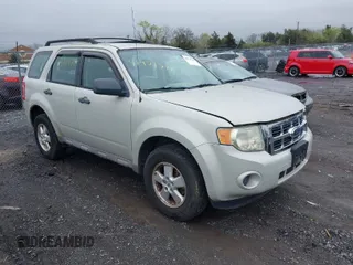 2009 Ford Escape XLS с VIN 1FMCU02709KB64857, выставлен на аукционе IAAI как лот 41971744 с пробегом 186 709 миль миль и . История ставок и продаж доступна на DreamBid. Изображение 1.
