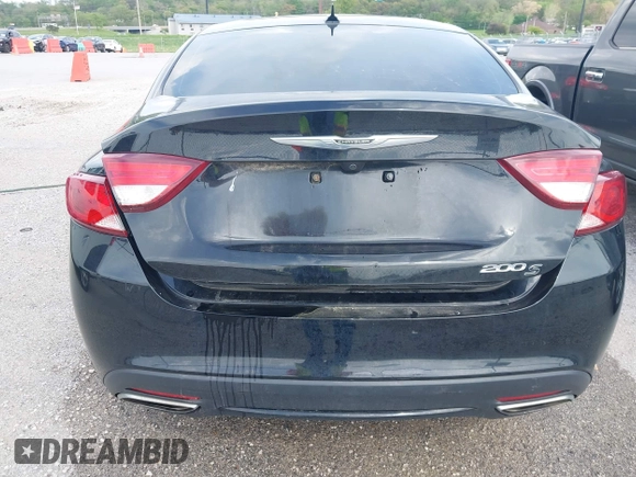 2016 Chrysler 200 S z VIN 1C3CCCBG9GN175199, wystawiony jako IAAI lot #41938820 z przebiegiem 214 508 mil mil oraz . Historia ofert i sprzedaży dostępna na DreamBid. Obrazek 19.