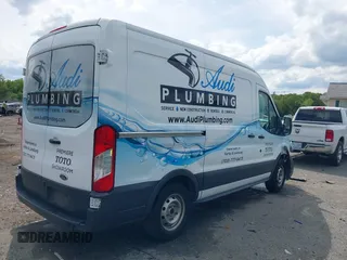 2016 Ford Transit Cargo z VIN 1FTYE1CM1GKA29370, wystawiony jako IAAI lot #42177908 z przebiegiem 155 718 mil mil oraz . Historia ofert i sprzedaży dostępna na DreamBid. Obrazek 4.