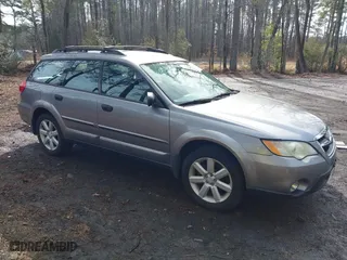 2008 Subaru Outback (Natl) i with VIN 4S4BP61C187365561, listed as a IAAI auction lot 41466615 with 84,480 mi miles. Bid and sale history available at carsss.com. Image 1.