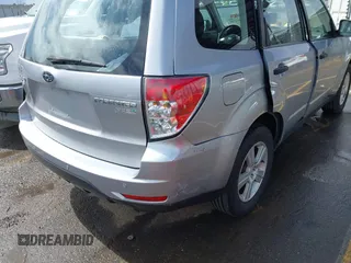 2012 Subaru Forester 2.5X with VIN JF2SHABCXCH467089, listed as a IAAI auction lot 41912795 with 1 mi miles. Bid and sale history available at carsss.com. Image 6.