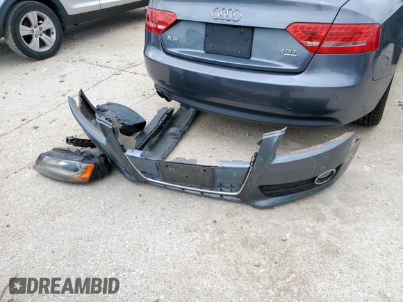 2012 Audi A5 Premium Plus z VIN WAULFAFR6CA030932, wystawiony jako Copart lot #55845575 z przebiegiem 99 283 mil mil oraz Szkoda całkowita • Salvage title. Historia ofert i sprzedaży dostępna na DreamBid. Obrazek 12.