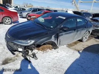 2015 Chrysler 200 S with VIN 1C3CCCDG5FN664887, listed as a Copart auction lot 46059605 with 136,917 mi miles and Salvage Title. Bid and sale history available at carsss.com. Image 1.