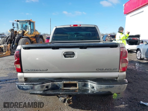 2003 Chevrolet Silverado 1500 with VIN 2GCEK19T431124042, listed as a IAAI auction lot 41252015 with 165,099 mi miles. Bid and sale history available at carsss.com. Image 16.