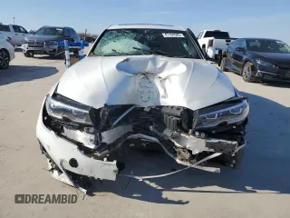 2022 BMW 3 Series 330i with VIN 3MW5R1J06N8C23668, listed as a Copart auction lot 47164585 with 0 mi miles and Salvage Title. Bid and sale history available at carsss.com. Image 5.
