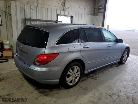 2008 Mercedes-Benz R-Class 3.5L with VIN 4JGCB65E88A084472, listed as a Copart auction lot 84760364 with 145,480 mi miles and Salvage Title. Bid and sale history available at carsss.com. Image 3.