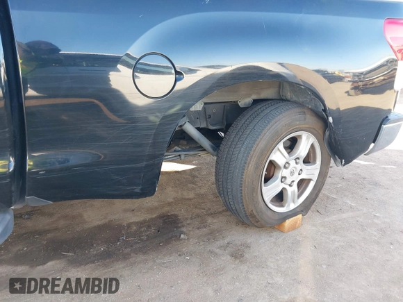 2011 Toyota Tundra 4WD Truck LTD with VIN 5TFBY5F15BX175854, listed as a IAAI auction lot 41425357 with 367,661 mi miles. Bid and sale history available at carsss.com. Image 6.
