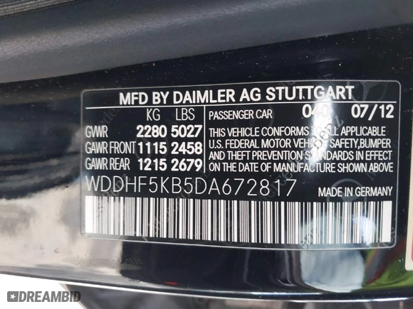 2013 Mercedes-Benz E-Class E 350 Luxury with VIN WDDHF5KB5DA672817, listed as a IAAI auction lot 41588858 with 116,506 mi miles. Bid and sale history available at carsss.com. Image 9.