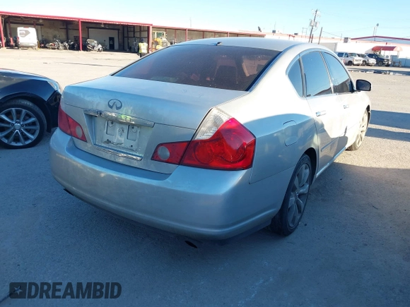 2007 Infiniti M45 Sdn with VIN JNKBY01E37M404102, listed as a IAAI auction lot 41234471 with 200,674 mi miles. Bid and sale history available at carsss.com. Image 4.