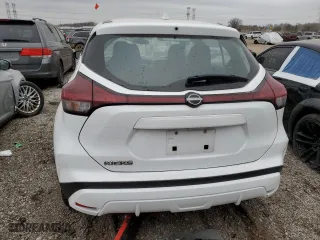 2022 Nissan Kicks S with VIN 3N1CP5BVXNL502607, listed as a Copart auction lot 51700435 with 100,906 mi miles and Clean Title. Bid and sale history available at carsss.com. Image 6.