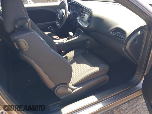 2016 Dodge Challenger SXT с VIN 2C3CDZAG1GH202650, выставлен на аукционе IAAI как лот 41979581 с пробегом 114 180 миль миль и . История ставок и продаж доступна на DreamBid. Изображение 5.