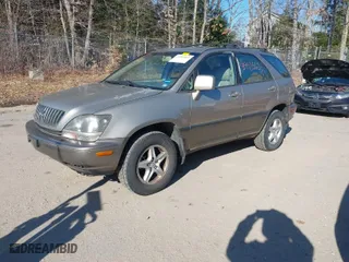 2000 Lexus RX 300 with VIN JT6HF10UXY0137749, listed as a IAAI auction lot 41993563 with 161,996 mi miles. Bid and sale history available at carsss.com. Image 2.