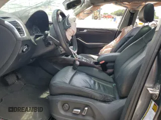 2014 Audi Q5 Premium Plus z VIN WA1LFAFP2EA104331, wystawiony jako Copart lot #56336885 z przebiegiem Nie podano mil oraz Szkoda całkowita • Salvage title. Historia ofert i sprzedaży dostępna na DreamBid. Obrazek 7.