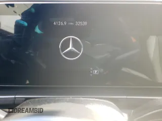 2022 Mercedes-Benz GLS 450 with VIN 4JGFF5KE9NA609048, listed as a Copart auction lot 42990394 with 32,539 mi miles and . Bid and sale history available at DreamBid. Image 9.