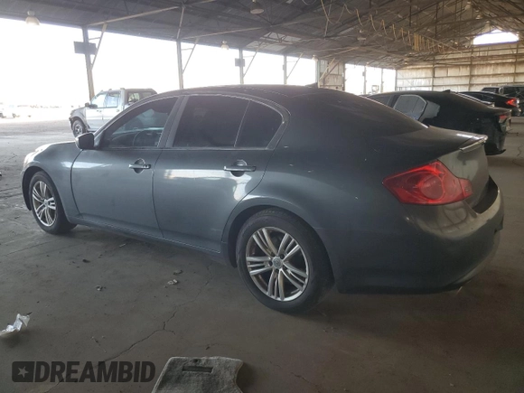 2015 Infiniti Q40 with VIN JN1CV6AP4FM502608, listed as a Copart auction lot 73581584 with 108,744 mi miles and Clean Title. Bid and sale history available at carsss.com. Image 2.
