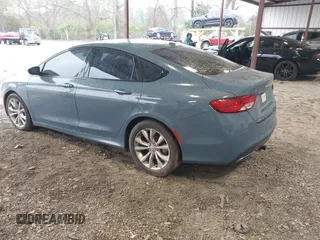 2015 Chrysler 200 S with VIN 1C3CCCBB6FN704739, listed as a IAAI auction lot 41931176 with 151,362 mi miles. Bid and sale history available at carsss.com. Image 3.