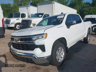 2025 Chevrolet Silverado 1500 LT with VIN 1GCPACED9SZ121665, listed as a IAAI auction lot 42086542 with 21,885 mi miles and . Bid and sale history available at DreamBid. Image 17.