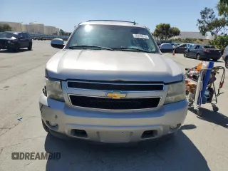 2007 Chevrolet Suburban LTZ с VIN 1GNFK16357J236974, выставлен на аукционе Copart как лот 58245615 с пробегом 224 755 миль миль и Списание • Salvage title. История ставок и продаж доступна на DreamBid. Изображение 5.