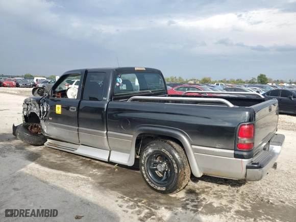 1998 Dodge Ram 1500 with VIN 3B7HC12Z1WG110667, listed as a Copart auction lot 72614284 with 43,775 mi miles and Salvage Title. Bid and sale history available at carsss.com. Image 2.