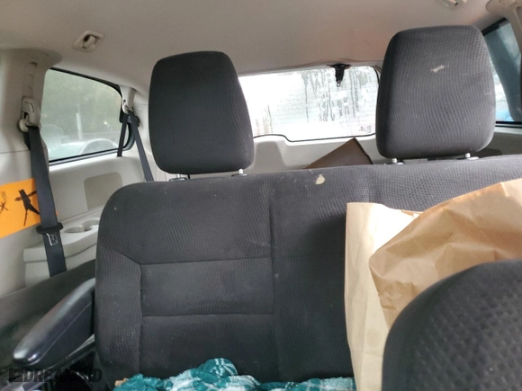 2016 Dodge Grand Caravan Canada Value Package with VIN 2C4RDGBGXGR130222, listed as a Copart auction lot 74688074 with 120,749 mi miles and Salvage Title. Bid and sale history available at carsss.com. Image 10.