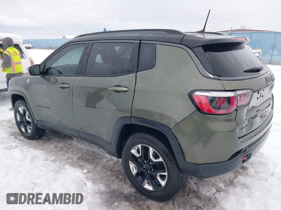 2018 Jeep Compass Trailhawk with VIN 3C4NJDDB5JT190890, listed as a IAAI auction lot 41251405 with 35,320 mi miles and . Bid and sale history available at carsss.com. Image 3.