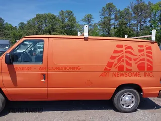 2013 Ford Econoline Cargo Commercial with VIN 1FTNE1EW8DDB33694, listed as a IAAI auction lot 42126043 with 192,206 mi miles and . Bid and sale history available at DreamBid. Image 14.