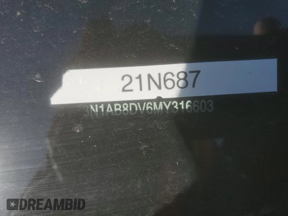 2021 Nissan Sentra SR z VIN 3N1AB8DV6MY316603, wystawiony jako Copart lot #52689775 z przebiegiem 69 670 mil mil oraz Szkoda całkowita • Salvage title. Historia ofert i sprzedaży dostępna na DreamBid. Obrazek 14.