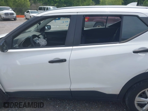 2023 Nissan Kicks S with VIN 3N1CP5BV9PL542017, listed as a IAAI auction lot 42154584 with 22,048 mi miles and . Bid and sale history available at carsss.com. Image 14.