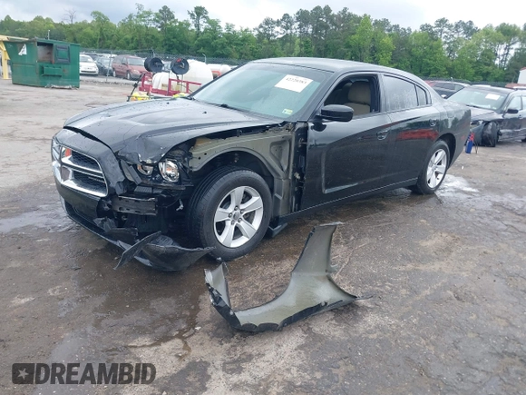 2013 Dodge Charger SE z VIN 2C3CDXBG4DH522639, wystawiony jako IAAI lot #42220383 z przebiegiem 164 319 mil mil oraz . Historia ofert i sprzedaży dostępna na DreamBid. Obrazek 18.