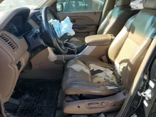 2004 Honda Pilot EX with VIN 2HKYF186X4H545678, listed as a Copart auction lot 76511534 with 197,814 mi miles and Salvage Title. Bid and sale history available at carsss.com. Image 7.