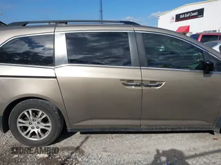 2013 Honda Odyssey EX z VIN 5FNRL5H40DB038886, wystawiony jako IAAI lot #41761738 z przebiegiem 244 107 mil mil oraz . Historia ofert i sprzedaży dostępna na DreamBid. Obrazek 13.