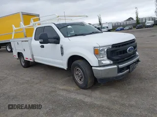 2022 Ford F-250 XL with VIN 1FD7X2A65NED19425, listed as a IAAI auction lot 42178334 with 64,857 mi miles and . Bid and sale history available at DreamBid. Image 1.