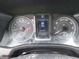 2017 Toyota Tacoma SR5 with VIN 5TFCZ5AN6HX121144, listed as a IAAI auction lot 41666728 with 85,176 mi miles. Bid and sale history available at carsss.com. Image 7.