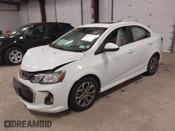 2019 Chevrolet Sonic LT с VIN 1G1JD5SB3K4148085, выставлен на аукционе IAAI как лот 42362745 с пробегом 140 839 миль миль и . История ставок и продаж доступна на DreamBid. Изображение 2.
