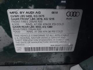 2018 Audi Q5 Premium Plus with VIN WA1BNAFY2J2232886, listed as a IAAI auction lot 41953018 with 30,096 mi miles. Bid and sale history available at carsss.com. Image 9.